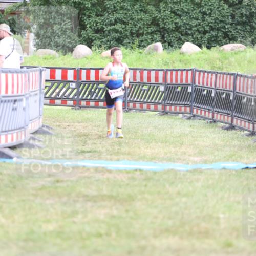 21.06.2026 - 29. Vierlanden-Triathlon Andreas Tolksdorf http://msf.ph/oto/9894885 21.06.2026 15:10:21 Ziel 1287, 1334, 1287, 1334 meine-sportfotos.de