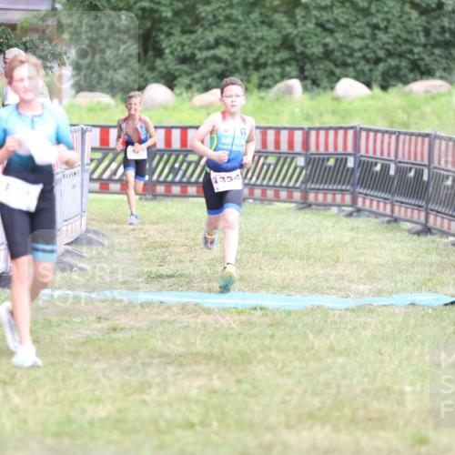 21.06.2026 - 29. Vierlanden-Triathlon Andreas Tolksdorf http://msf.ph/oto/9894897 21.06.2026 15:10:22 Ziel 1287, 1334, 1287, 1334 meine-sportfotos.de