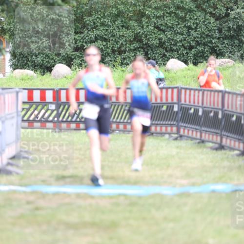 21.06.2026 - 29. Vierlanden-Triathlon Andreas Tolksdorf http://msf.ph/oto/9894922 21.06.2026 15:10:43 Ziel 1233, 1267, 1273, 1304, 1305, 1233, 1267, 1273, 1304, 1305 meine-sportfotos.de