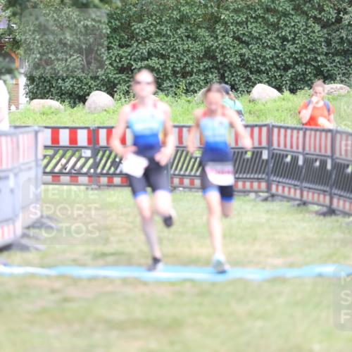 21.06.2026 - 29. Vierlanden-Triathlon Andreas Tolksdorf http://msf.ph/oto/9894924 21.06.2026 15:10:43 Ziel 1233, 1267, 1273, 1304, 1305, 1233, 1267, 1273, 1304, 1305 meine-sportfotos.de