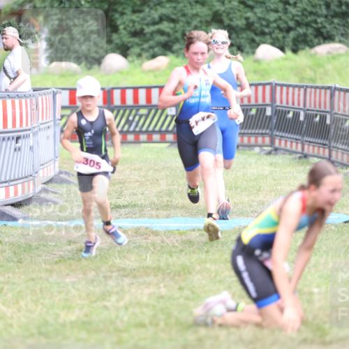 21.06.2026 - 29. Vierlanden-Triathlon Andreas Tolksdorf http://msf.ph/oto/9894942 21.06.2026 15:10:51 Ziel 1233, 1273, 1305, 1311, 1321, 1233, 1273, 1305, 1311, 1321 meine-sportfotos.de