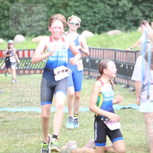 21.06.2026 - 29. Vierlanden-Triathlon Andreas Tolksdorf http://msf.ph/oto/9894951 21.06.2026 15:10:52 Ziel 1233, 1273, 1305, 1311, 1321, 1233, 1273, 1305, 1311, 1321 meine-sportfotos.de