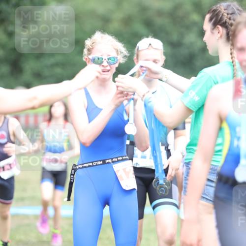 21.06.2026 - 29. Vierlanden-Triathlon Andreas Tolksdorf http://msf.ph/oto/9894969 21.06.2026 15:10:57 Ziel 1233, 1273, 1311, 1321, 1233, 1273, 1311, 1321 meine-sportfotos.de