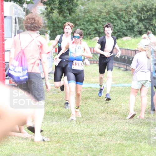 21.06.2026 - 29. Vierlanden-Triathlon Andreas Tolksdorf http://msf.ph/oto/9894985 21.06.2026 15:11:19 Ziel 1230, 1244, 1257, 1275, 1288, 1332, 1230, 1244, 1257, 1275, 1288, 1332 meine-sportfotos.de