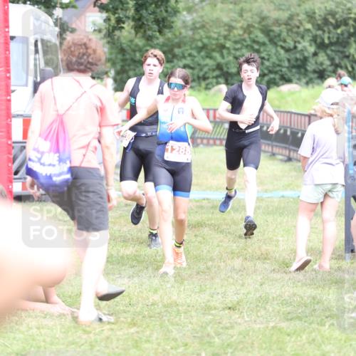 21.06.2026 - 29. Vierlanden-Triathlon Andreas Tolksdorf http://msf.ph/oto/9894986 21.06.2026 15:11:19 Ziel 1230, 1244, 1257, 1275, 1288, 1332, 1230, 1244, 1257, 1275, 1288, 1332 meine-sportfotos.de