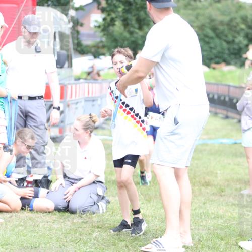 21.06.2026 - 29. Vierlanden-Triathlon Andreas Tolksdorf http://msf.ph/oto/9895031 21.06.2026 15:12:56 Ziel 1249, 1258, 1260, 1290, 1298, 1318, 1249, 1258, 1260, 1290, 1298, 1318 meine-sportfotos.de