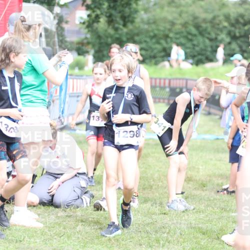 21.06.2026 - 29. Vierlanden-Triathlon Andreas Tolksdorf http://msf.ph/oto/9895048 21.06.2026 15:13:00 Ziel 1249, 1258, 1260, 1290, 1298, 1318, 1249, 1258, 1260, 1290, 1298, 1318 meine-sportfotos.de