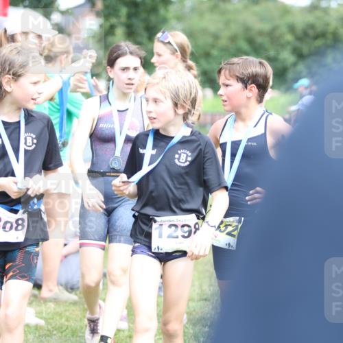 21.06.2026 - 29. Vierlanden-Triathlon Andreas Tolksdorf http://msf.ph/oto/9895058 21.06.2026 15:13:03 Ziel 1249, 1260, 1290, 1318, 1249, 1260, 1290, 1318 meine-sportfotos.de
