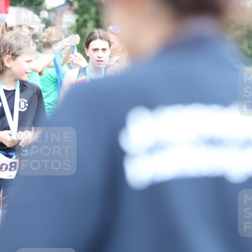21.06.2026 - 29. Vierlanden-Triathlon Andreas Tolksdorf http://msf.ph/oto/9895061 21.06.2026 15:13:03 Ziel 1249, 1260, 1290, 1318, 1249, 1260, 1290, 1318 meine-sportfotos.de