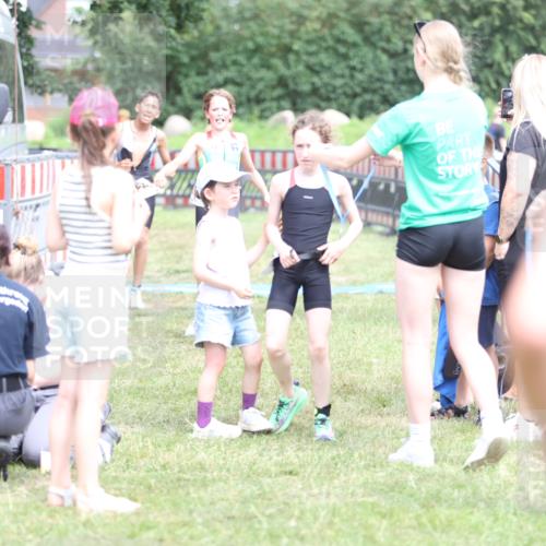 21.06.2026 - 29. Vierlanden-Triathlon Andreas Tolksdorf http://msf.ph/oto/9895091 21.06.2026 15:13:24 Ziel 1229, 1253, 1310, 1229, 1253, 1310 meine-sportfotos.de