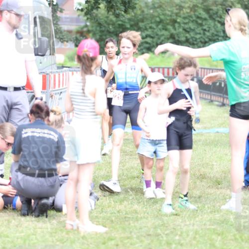21.06.2026 - 29. Vierlanden-Triathlon Andreas Tolksdorf http://msf.ph/oto/9895099 21.06.2026 15:13:25 Ziel 1229, 1253, 1310, 1229, 1253, 1310 meine-sportfotos.de