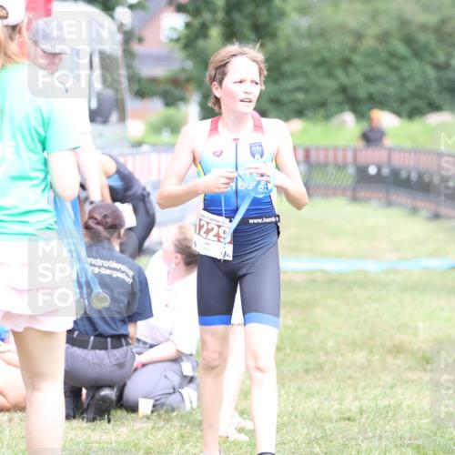 21.06.2026 - 29. Vierlanden-Triathlon Andreas Tolksdorf http://msf.ph/oto/9895108 21.06.2026 15:13:29 Ziel 1229, 1253, 1261, 1310, 1229, 1253, 1261, 1310 meine-sportfotos.de