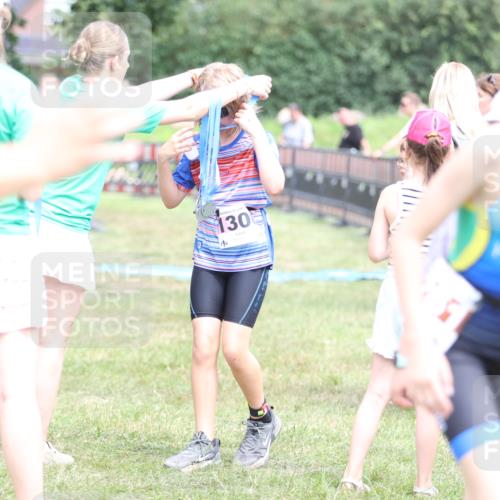 21.06.2026 - 29. Vierlanden-Triathlon Andreas Tolksdorf http://msf.ph/oto/9895140 21.06.2026 15:13:47 Ziel 1306, 1320, 1306, 1320 meine-sportfotos.de
