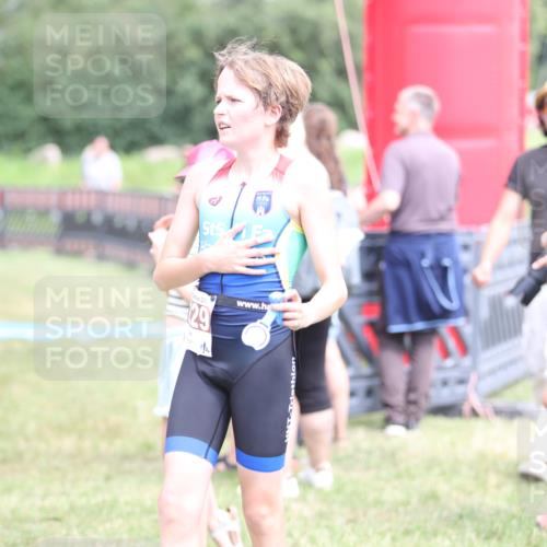 21.06.2026 - 29. Vierlanden-Triathlon Andreas Tolksdorf http://msf.ph/oto/9895151 21.06.2026 15:13:52 Ziel 1320, 1335, 1320, 1335 meine-sportfotos.de