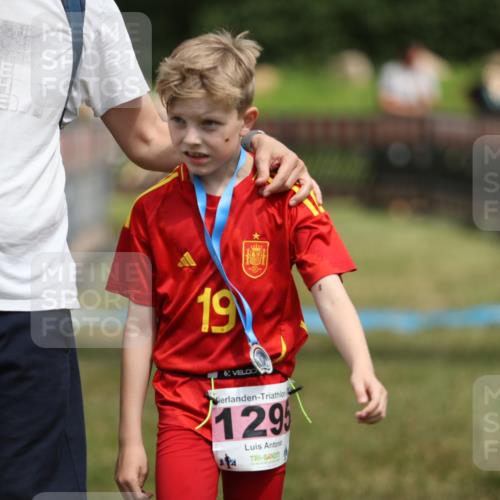 21.06.2026 - 29. Vierlanden-Triathlon Andreas Tolksdorf http://msf.ph/oto/9895223 21.06.2026 15:14:34 Ziel 1326, 1326 meine-sportfotos.de