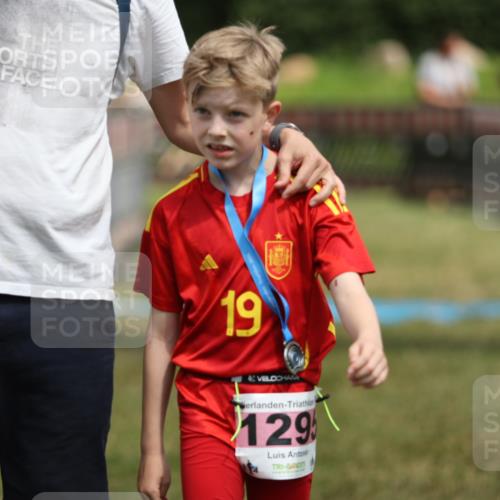21.06.2026 - 29. Vierlanden-Triathlon Andreas Tolksdorf http://msf.ph/oto/9895226 21.06.2026 15:14:34 Ziel 1326, 1326 meine-sportfotos.de