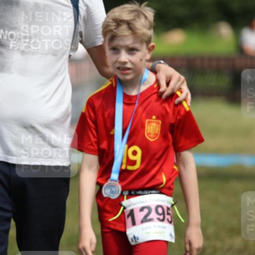 21.06.2026 - 29. Vierlanden-Triathlon Andreas Tolksdorf http://msf.ph/oto/9895232 21.06.2026 15:14:34 Ziel 1326, 1326 meine-sportfotos.de