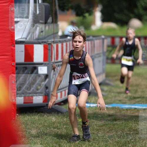 21.06.2026 - 29. Vierlanden-Triathlon Andreas Tolksdorf http://msf.ph/oto/9895235 21.06.2026 15:14:43 Ziel 1326, 1340, 1326, 1340 meine-sportfotos.de