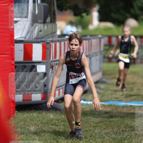 21.06.2026 - 29. Vierlanden-Triathlon Andreas Tolksdorf http://msf.ph/oto/9895236 21.06.2026 15:14:43 Ziel 1326, 1340, 1326, 1340 meine-sportfotos.de