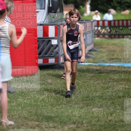 21.06.2026 - 29. Vierlanden-Triathlon Andreas Tolksdorf http://msf.ph/oto/9895251 21.06.2026 15:14:47 Ziel 1266, 1326, 1340, 1266, 1326, 1340 meine-sportfotos.de