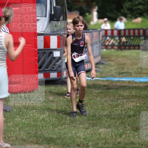 21.06.2026 - 29. Vierlanden-Triathlon Andreas Tolksdorf http://msf.ph/oto/9895256 21.06.2026 15:14:47 Ziel 1266, 1326, 1340, 1266, 1326, 1340 meine-sportfotos.de