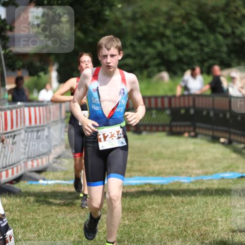 21.06.2026 - 29. Vierlanden-Triathlon Andreas Tolksdorf http://msf.ph/oto/9895278 21.06.2026 15:15:16 Ziel 1234, 1268, 1269, 1309, 1234, 1268, 1269, 1309 meine-sportfotos.de