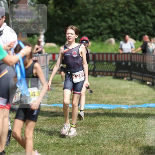 21.06.2026 - 29. Vierlanden-Triathlon Andreas Tolksdorf http://msf.ph/oto/9895290 21.06.2026 15:15:23 Ziel 1236, 1269, 1294, 1309, 1236, 1269, 1294, 1309 meine-sportfotos.de