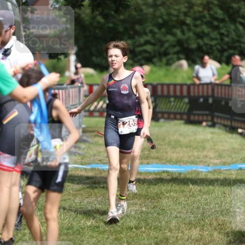 21.06.2026 - 29. Vierlanden-Triathlon Andreas Tolksdorf http://msf.ph/oto/9895293 21.06.2026 15:15:24 Ziel 1236, 1269, 1294, 1309, 1236, 1269, 1294, 1309 meine-sportfotos.de