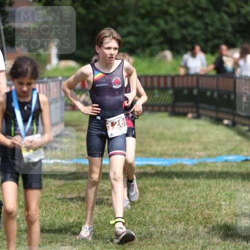 21.06.2026 - 29. Vierlanden-Triathlon Andreas Tolksdorf http://msf.ph/oto/9895296 21.06.2026 15:15:25 Ziel 1236, 1269, 1294, 1309, 1236, 1269, 1294, 1309 meine-sportfotos.de