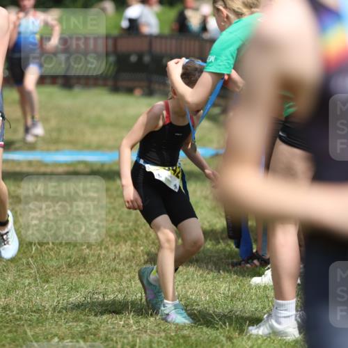 21.06.2026 - 29. Vierlanden-Triathlon Andreas Tolksdorf http://msf.ph/oto/9895320 21.06.2026 15:15:32 Ziel 1236, 1294, 1336, 1351, 1236, 1294, 1336, 1351 meine-sportfotos.de