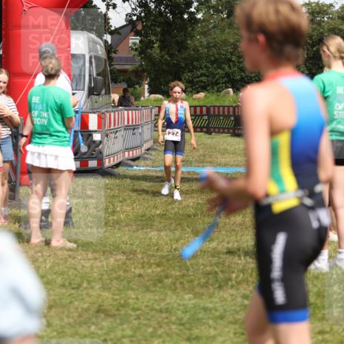 21.06.2026 - 29. Vierlanden-Triathlon Andreas Tolksdorf http://msf.ph/oto/9895359 21.06.2026 15:15:55 Ziel 1274, 1339, 1347, 1274, 1339, 1347 meine-sportfotos.de
