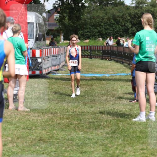 21.06.2026 - 29. Vierlanden-Triathlon Andreas Tolksdorf http://msf.ph/oto/9895367 21.06.2026 15:15:56 Ziel 1274, 1339, 1347, 1274, 1339, 1347 meine-sportfotos.de