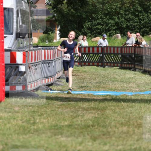 21.06.2026 - 29. Vierlanden-Triathlon Andreas Tolksdorf http://msf.ph/oto/9895403 21.06.2026 15:17:24 Ziel 1241, 1316, 1241, 1316 meine-sportfotos.de
