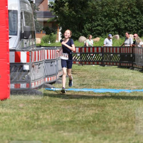 21.06.2026 - 29. Vierlanden-Triathlon Andreas Tolksdorf http://msf.ph/oto/9895409 21.06.2026 15:17:24 Ziel 1241, 1316, 1241, 1316 meine-sportfotos.de