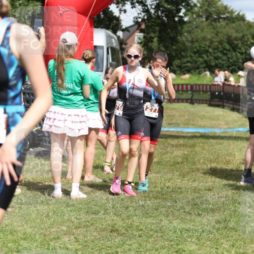 21.06.2026 - 29. Vierlanden-Triathlon Andreas Tolksdorf http://msf.ph/oto/9895478 21.06.2026 15:18:07 Ziel 1242, 1243, 1277, 1279, 1242, 1243, 1277, 1279 meine-sportfotos.de