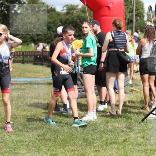 21.06.2026 - 29. Vierlanden-Triathlon Andreas Tolksdorf http://msf.ph/oto/9895490 21.06.2026 15:18:09 Ziel 1243, 1277, 1278, 1243, 1277, 1278 meine-sportfotos.de