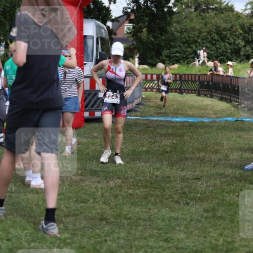 21.06.2026 - 29. Vierlanden-Triathlon Andreas Tolksdorf http://msf.ph/oto/9895504 21.06.2026 15:18:16 Ziel 1243, 1278, 1243, 1278 meine-sportfotos.de