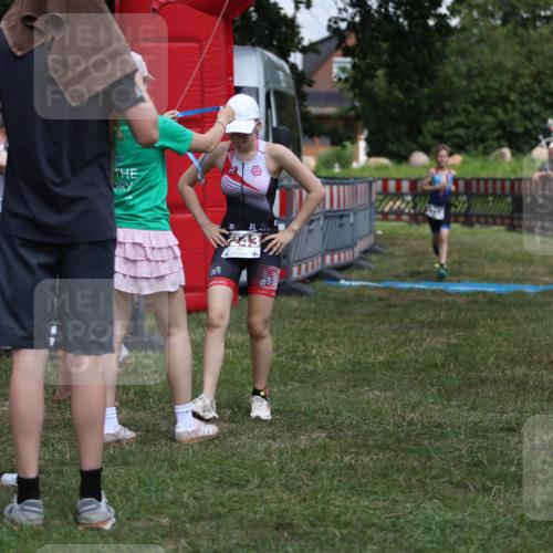 21.06.2026 - 29. Vierlanden-Triathlon Andreas Tolksdorf http://msf.ph/oto/9895510 21.06.2026 15:18:17 Ziel 1243, 1278, 1243, 1278 meine-sportfotos.de