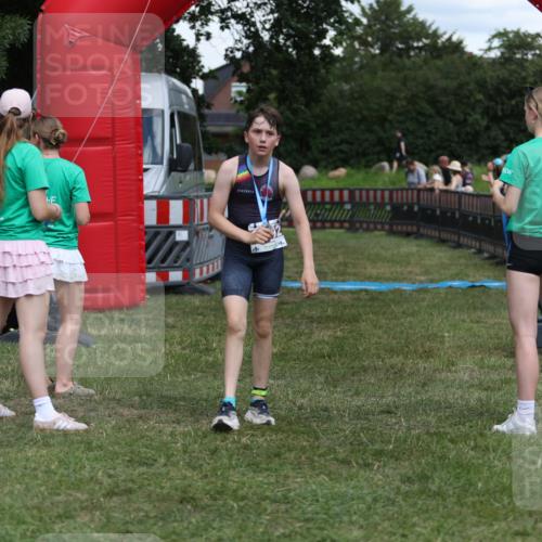 21.06.2026 - 29. Vierlanden-Triathlon Andreas Tolksdorf http://msf.ph/oto/9895537 21.06.2026 15:19:13 Ziel 1237, 1270, 1292, 1237, 1270, 1292 meine-sportfotos.de