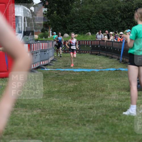 21.06.2026 - 29. Vierlanden-Triathlon Andreas Tolksdorf http://msf.ph/oto/9895543 21.06.2026 15:19:18 Ziel 1237, 1270, 1237, 1270 meine-sportfotos.de