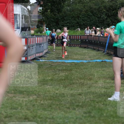 21.06.2026 - 29. Vierlanden-Triathlon Andreas Tolksdorf http://msf.ph/oto/9895545 21.06.2026 15:19:19 Ziel 1237, 1270, 1237, 1270 meine-sportfotos.de