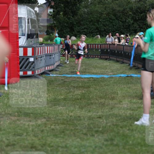 21.06.2026 - 29. Vierlanden-Triathlon Andreas Tolksdorf http://msf.ph/oto/9895549 21.06.2026 15:19:19 Ziel 1237, 1270, 1237, 1270 meine-sportfotos.de
