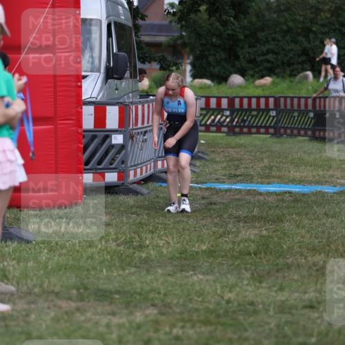 21.06.2026 - 29. Vierlanden-Triathlon Andreas Tolksdorf http://msf.ph/oto/9895557 21.06.2026 15:19:24 Ziel 1237, 1270, 1237, 1270 meine-sportfotos.de