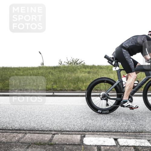 21.06.2026 - 29. Vierlanden-Triathlon H.Heesch http://msf.ph/oto/9895601 21.06.2026 09:37:49 Radfahren 5, 30, 69, 195, 240 meine-sportfotos.de