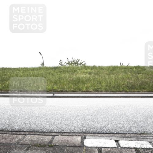 21.06.2026 - 29. Vierlanden-Triathlon H.Heesch http://msf.ph/oto/9895631 21.06.2026 09:47:23 Radfahren  meine-sportfotos.de