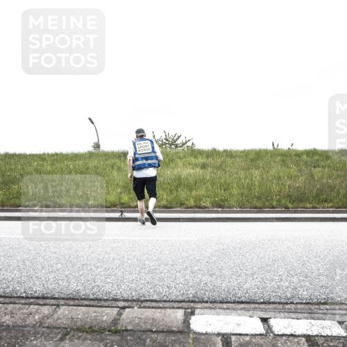 21.06.2026 - 29. Vierlanden-Triathlon H.Heesch http://msf.ph/oto/9895636 21.06.2026 09:47:25 Radfahren 114 meine-sportfotos.de