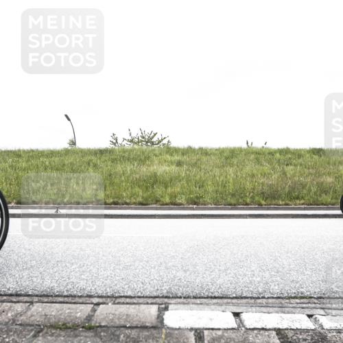 21.06.2026 - 29. Vierlanden-Triathlon H.Heesch http://msf.ph/oto/9895645 21.06.2026 09:49:34 Radfahren 116, 213, 298 meine-sportfotos.de