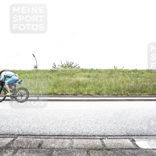 21.06.2026 - 29. Vierlanden-Triathlon H.Heesch http://msf.ph/oto/9895656 21.06.2026 09:51:52 Radfahren 10, 196 meine-sportfotos.de