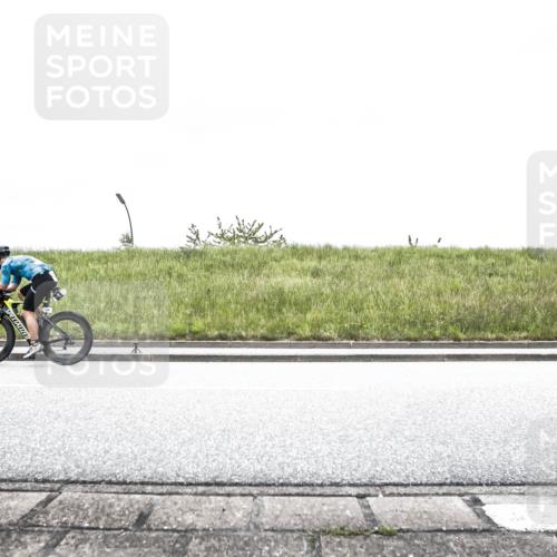 21.06.2026 - 29. Vierlanden-Triathlon H.Heesch http://msf.ph/oto/9895662 21.06.2026 09:53:06 Radfahren 108, 265, 299 meine-sportfotos.de