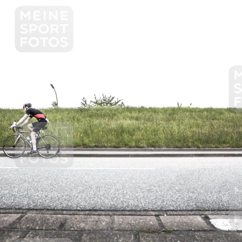 21.06.2026 - 29. Vierlanden-Triathlon H.Heesch http://msf.ph/oto/9895736 21.06.2026 10:17:03 Radfahren 59, 80, 89, 399, 434, 459 meine-sportfotos.de